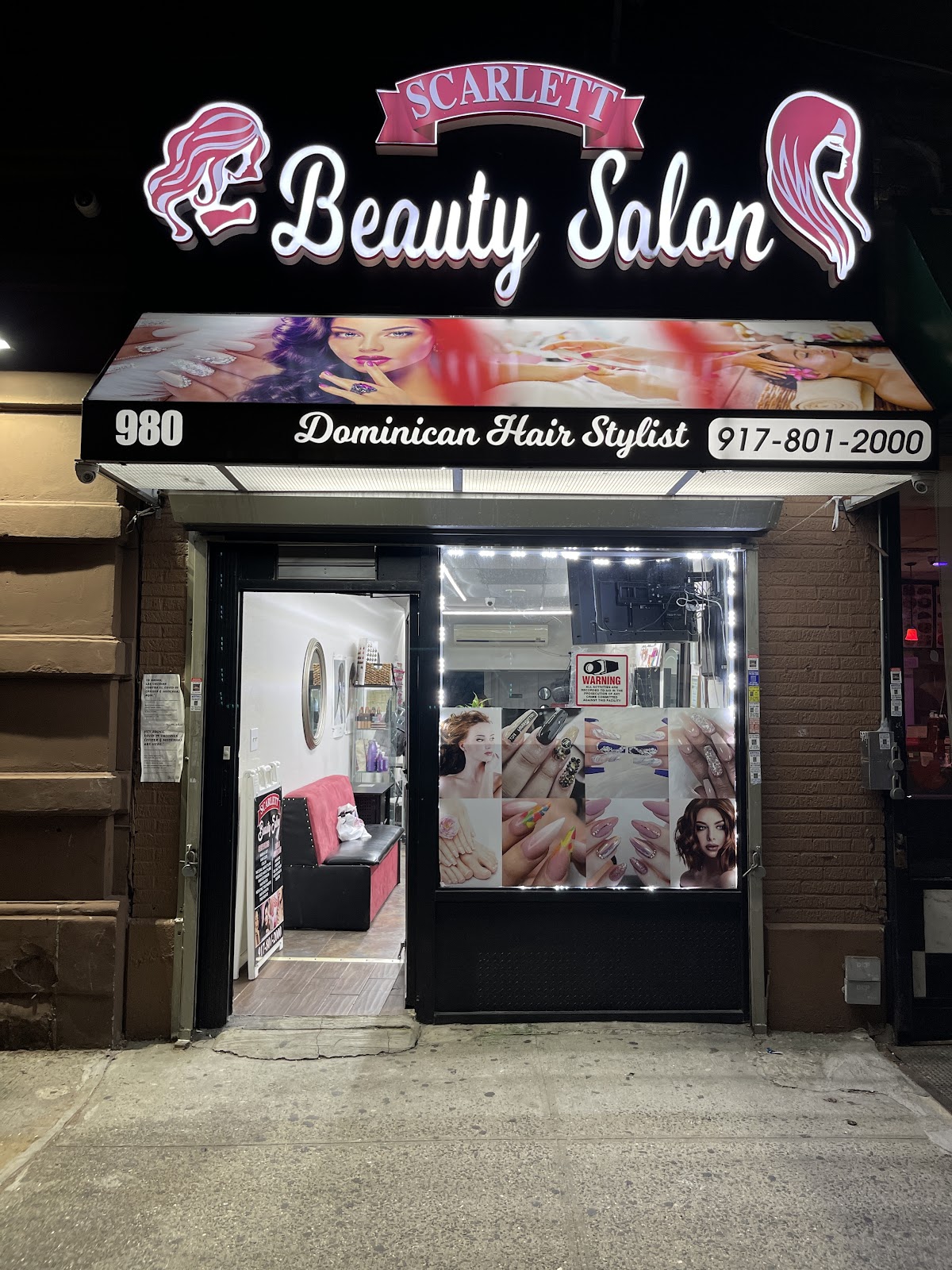 Scarlet Beauty salon — Beauty