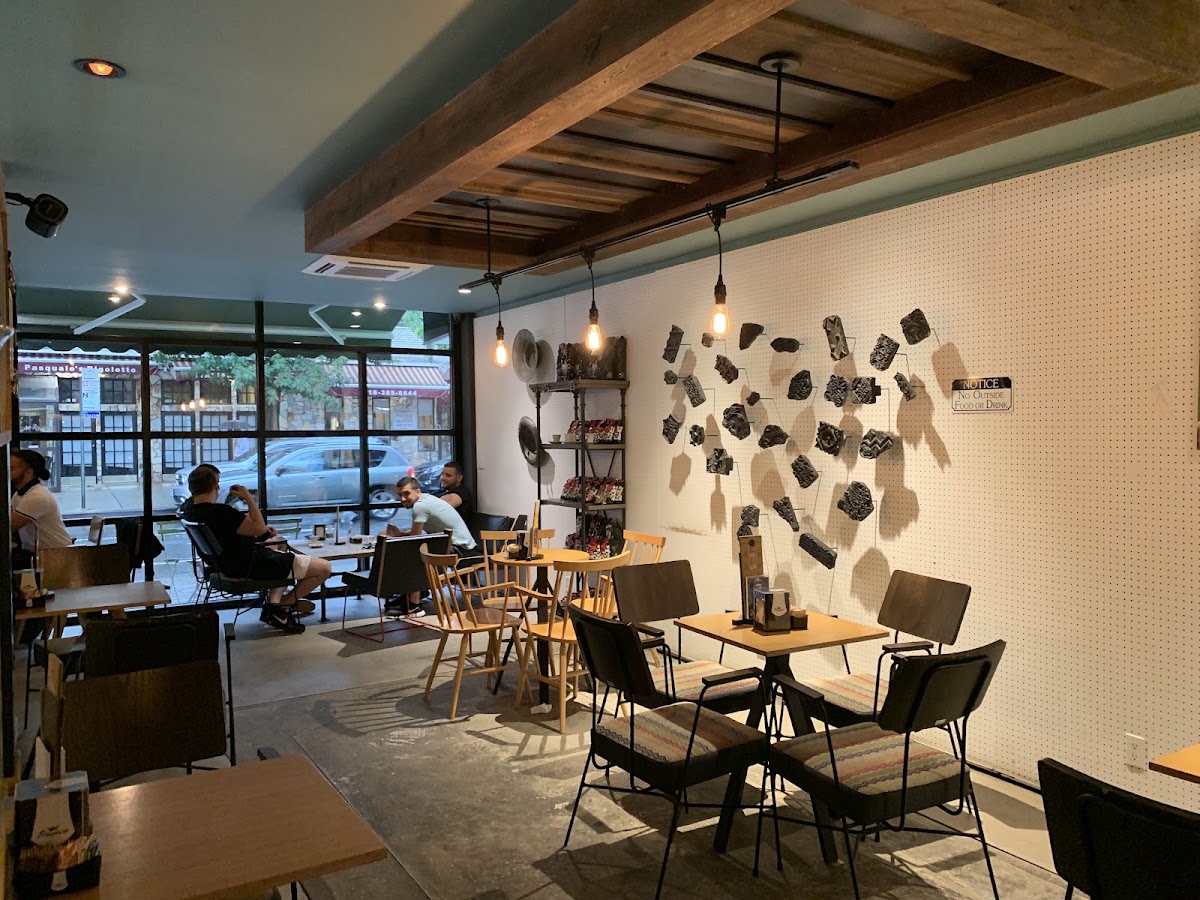 Prince Coffee House New York — Cafe